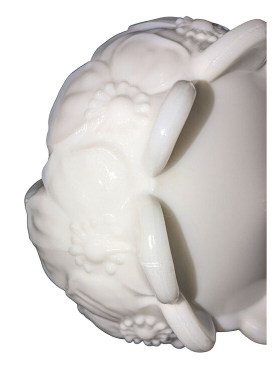 Vintage Westmoreland Milk Glass Candy Dish Basket Dogwood Design Split Handle - Picture 6 of 11